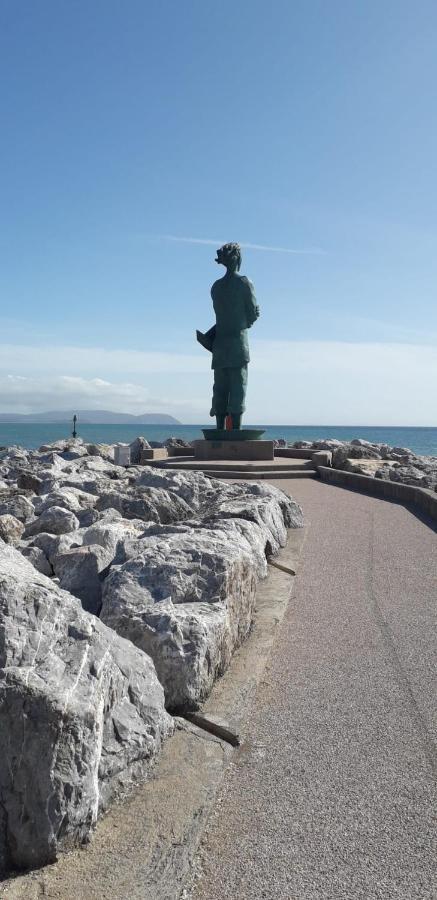 Villa Happy Days San Vincenzo Bagian luar foto